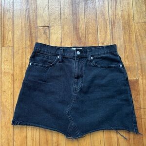 Madewell Black Denim 100% Cotton Mini Skirt Women’s size 29